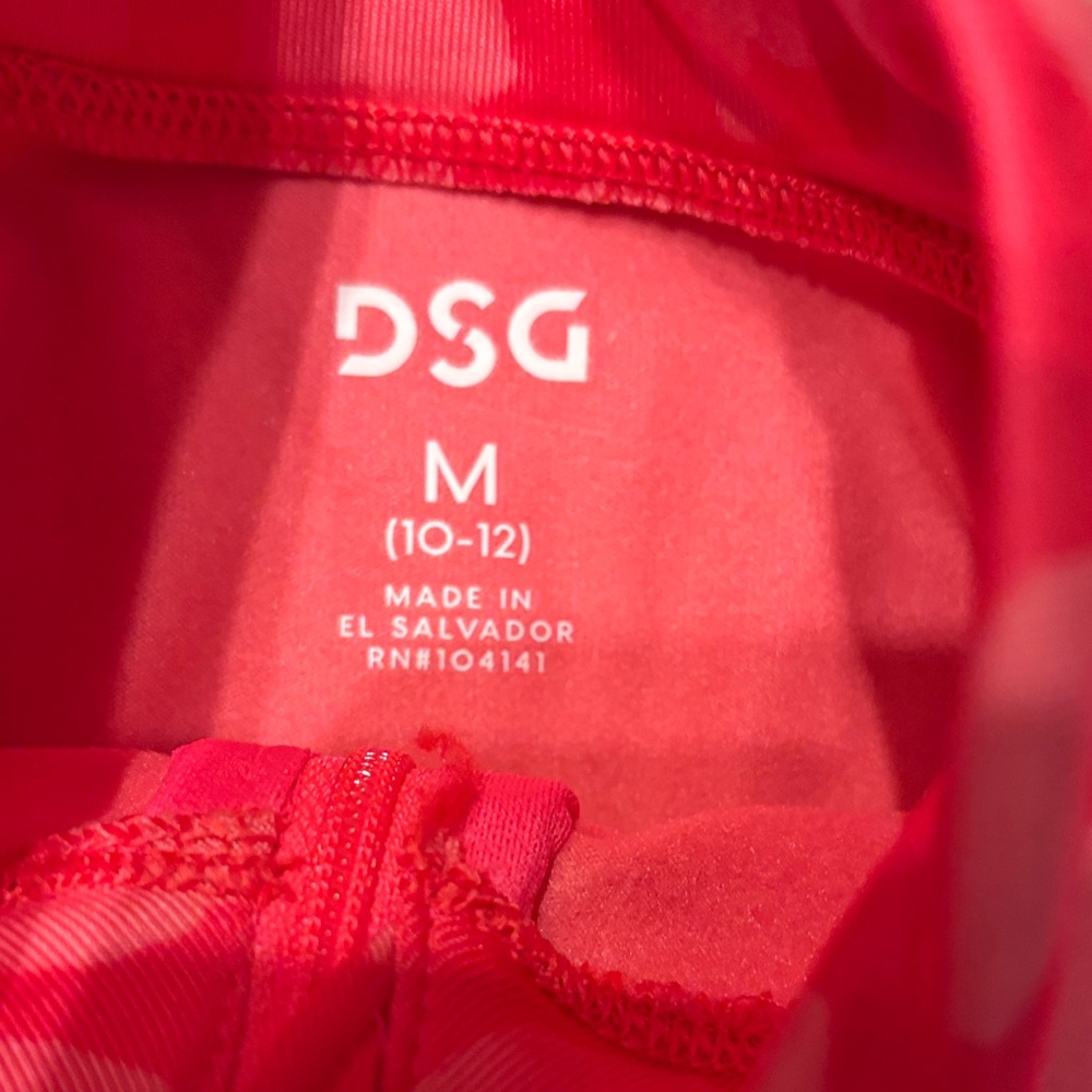 DSG Kids Pink Patterned Rashguard - Picture 4 of 4